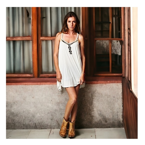 💝Boutique~POL🤍Beaded Mini Dress👗 - Picture 2 of 2